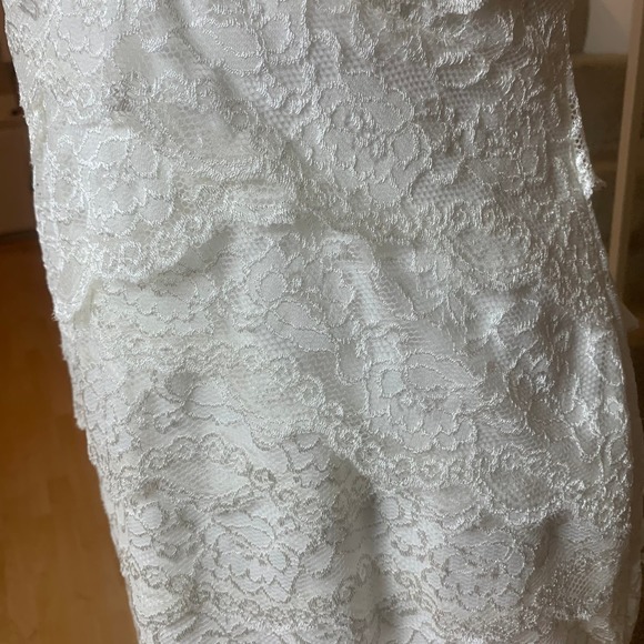 DB Studio Layered Floral Lace Short Bodycon Dress with Keyhole Back White Size 8 - Picture 12 of 16